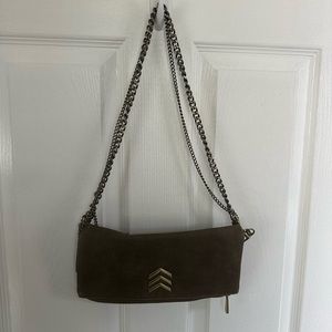 Express shoulder bag